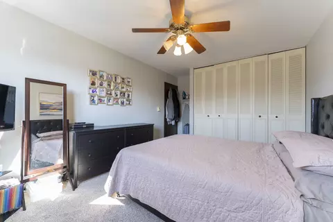Bedroom - 404 Arrow Trl, Wheeling, IL 60090 photo 2 of 5