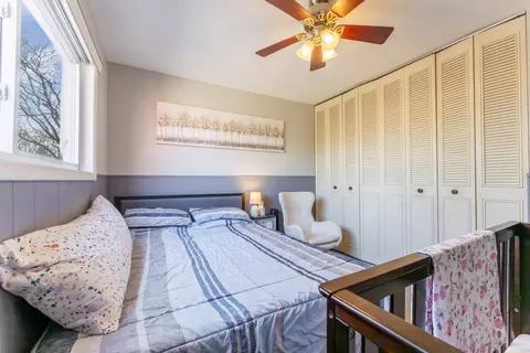 Bedroom - 404 Arrow Trl, Wheeling, IL 60090 photo 4 of 5