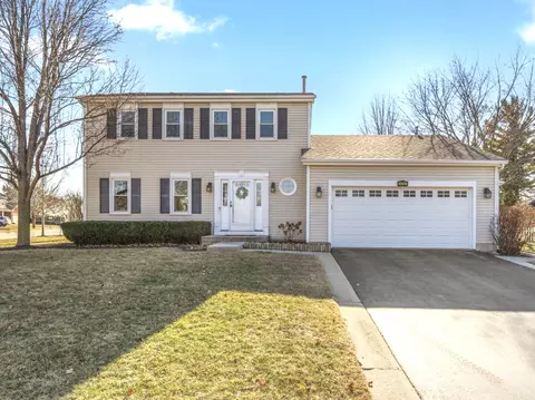 1416 Lucerne Dr, Crystal Lake, IL 60014