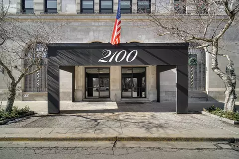 2100 N Lincoln Park W #7FN, Chicago, IL 60614