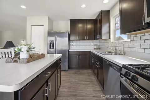 Kitchen - 1911 Pauline Pl, Plano, IL 60545 photo 3 of 4