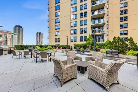 Exterior - 420 E Waterside Dr #509, Chicago, IL 60601 photo 7 of 7