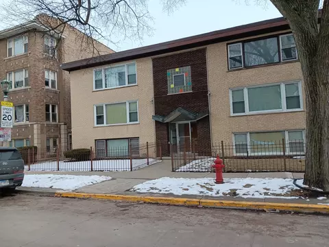 420 S Kenilworth Ave #18, Oak Park, IL 60302
