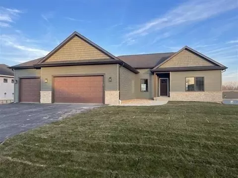 14168 Prairie Commons Ln, South Beloit, IL 61080
