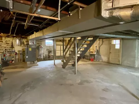Other - 556 Orchard Ct, Des Plaines, IL 60016 photo 4 of 5