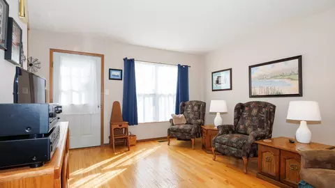 113 N 2nd St, Mclean, IL 61754 photo 6