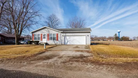 113 N 2nd St, Mclean, IL 61754 photo 5