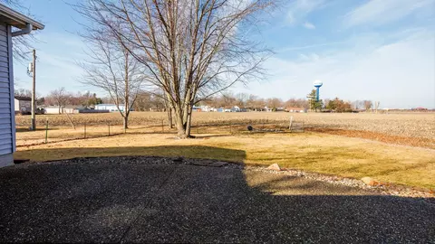 113 N 2nd St, Mclean, IL 61754 photo 28