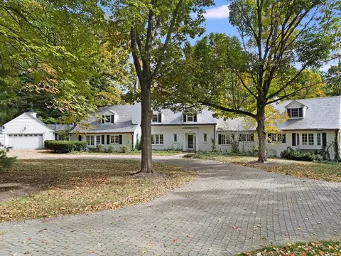 1850 N Mulford Rd, Rockford, IL 61107