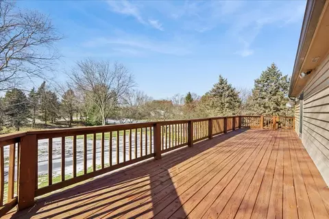 Exterior - 1805 Brixham Ln, Johnsburg, IL 60051 photo 2 of 3