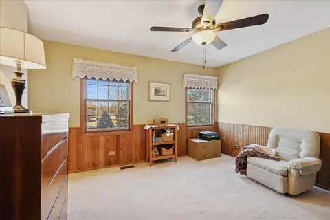 Bedroom - 1805 Brixham Ln, Johnsburg, IL 60051 photo 2 of 4