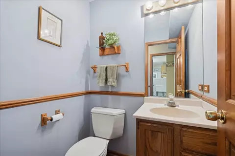 Bath - 1805 Brixham Ln, Johnsburg, IL 60051 photo 1 of 3
