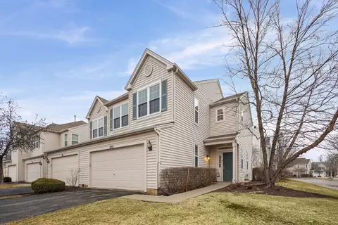 2433 Rocky Hill Cir, Joliet, IL 60432