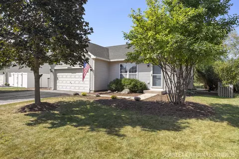 Exterior - 2801 Crested Butte Trl, Plainfield, IL 60586 photo 2 of 4