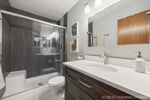 Bath - 2801 Crested Butte Trl, Plainfield, IL 60586 photo 1 of 4