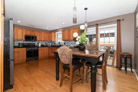 Kitchen - 2297 Corrigan Way, Normal, IL 61761 photo 2 of 5