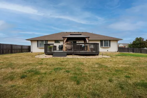 Exterior - 2297 Corrigan Way, Normal, IL 61761 photo 6 of 10
