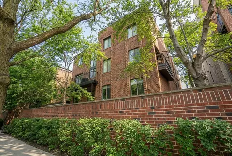 1651 N Dayton St #203, Chicago, IL 60614