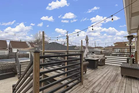 Exterior - 2714 N Mango Ave, Chicago, IL 60639 photo 6 of 8