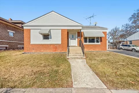 1630 Henry Ave, Des Plaines, IL 60016