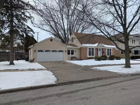 912 N Chicago Ave, Arlington Heights, IL 60004