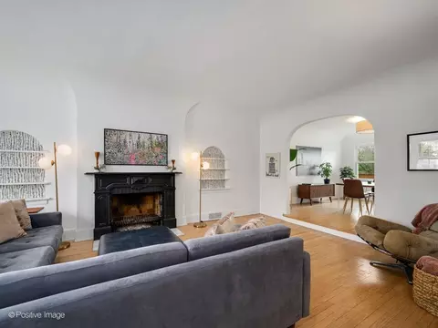Living - 305 Maplewood Rd, Riverside, IL 60546 photo 3 of 5