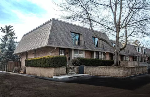 Undisclosed, Geneva, IL 60134