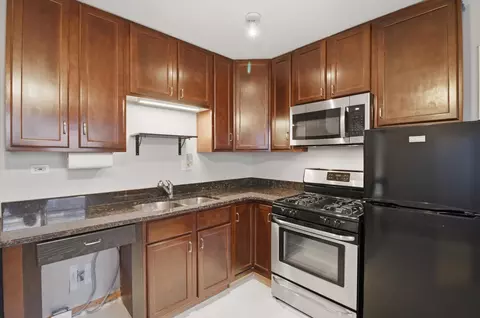 3822 Ruby St #2E, Schiller Park, IL 60176 photo 8
