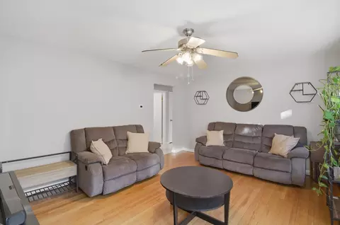 3822 Ruby St #2E, Schiller Park, IL 60176 photo 7