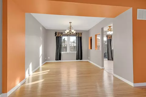 Living - 2051 Kettering Rd, Hoffman Estates, IL 60169 photo 4 of 5