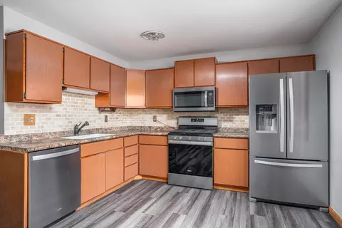Kitchen - 4905 50th St, Moline, IL 61265 photo 2 of 2