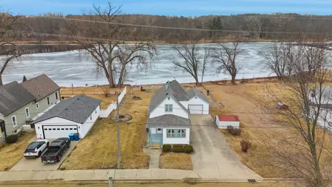View/Area - 1903 W First St, Dixon, IL 61021 photo 3 of 4