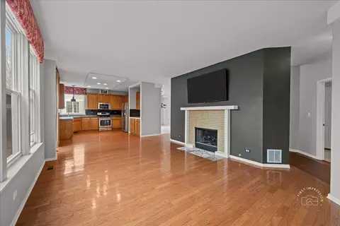 Living - 1635 Rosehall Ln, Elgin, IL 60123 photo 6 of 8