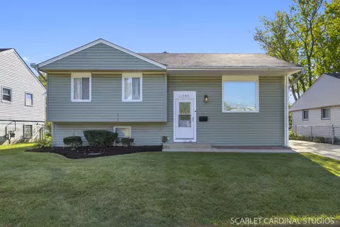 1595 Ardmore Ave, Glendale Heights, IL 60139