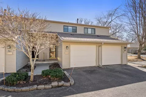 2809 12th Ave #202, Rock Island, IL 61201