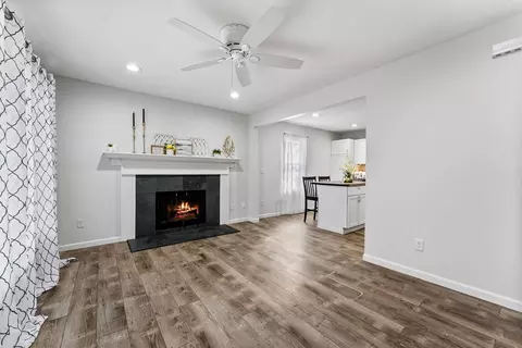 Living - 216 5th St E, Milan, IL 61264 photo 1 of 4