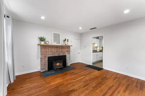 Living - 216 5th St E, Milan, IL 61264 photo 4 of 4