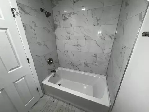 722 E Indiana St, Wheaton, IL 60187 photo 5