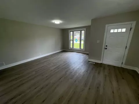 722 E Indiana St, Wheaton, IL 60187 photo 3