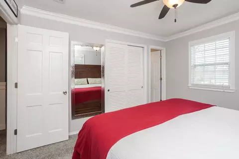 Bedroom - 1302 E Vernon Ave, Normal, IL 61761 photo 2 of 7