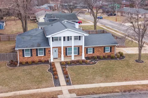 View/Area - 1302 E Vernon Ave, Normal, IL 61761 photo 6 of 7