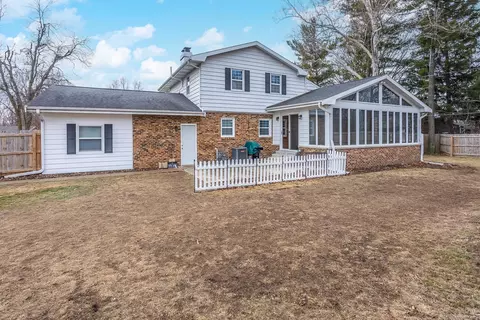 Exterior - 1302 E Vernon Ave, Normal, IL 61761 photo 13 of 16