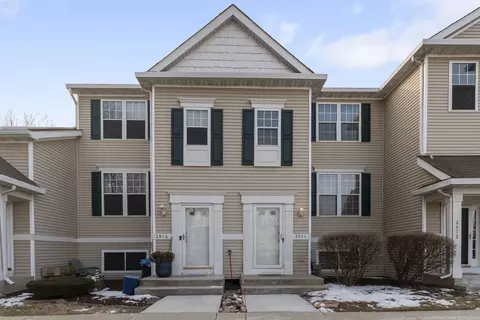 2914 Woodside Dr, Joliet, IL 60431