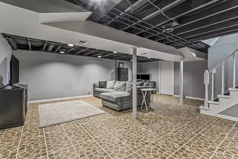 544 E 2nd St, Lockport, IL 60441 photo 25