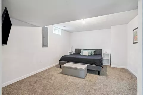 Bedroom - 728 10th Avenue Ct, Hampton, IL 61256 photo 3 of 3