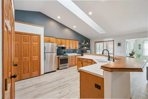 Kitchen - 728 10th Avenue Ct, Hampton, IL 61256 photo 2 of 3