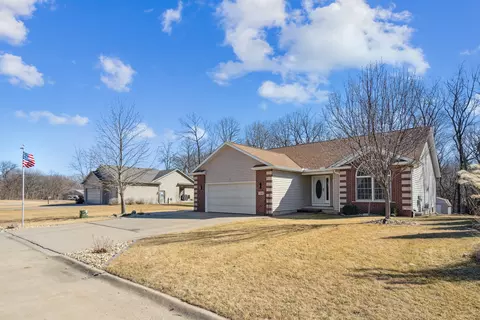 Other - 728 10th Avenue Ct, Hampton, IL 61256 photo 1 of 5