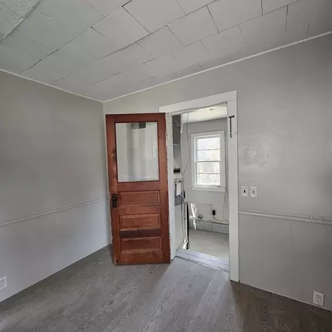 Bedroom - 1005 Pace Ave, Mount Vernon, IL 62864 photo 1 of 5