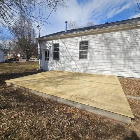 Exterior - 1005 Pace Ave, Mount Vernon, IL 62864 photo 6 of 8