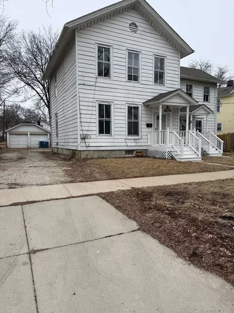 371-373 Cedar St, Aurora, IL 60506 photo 31